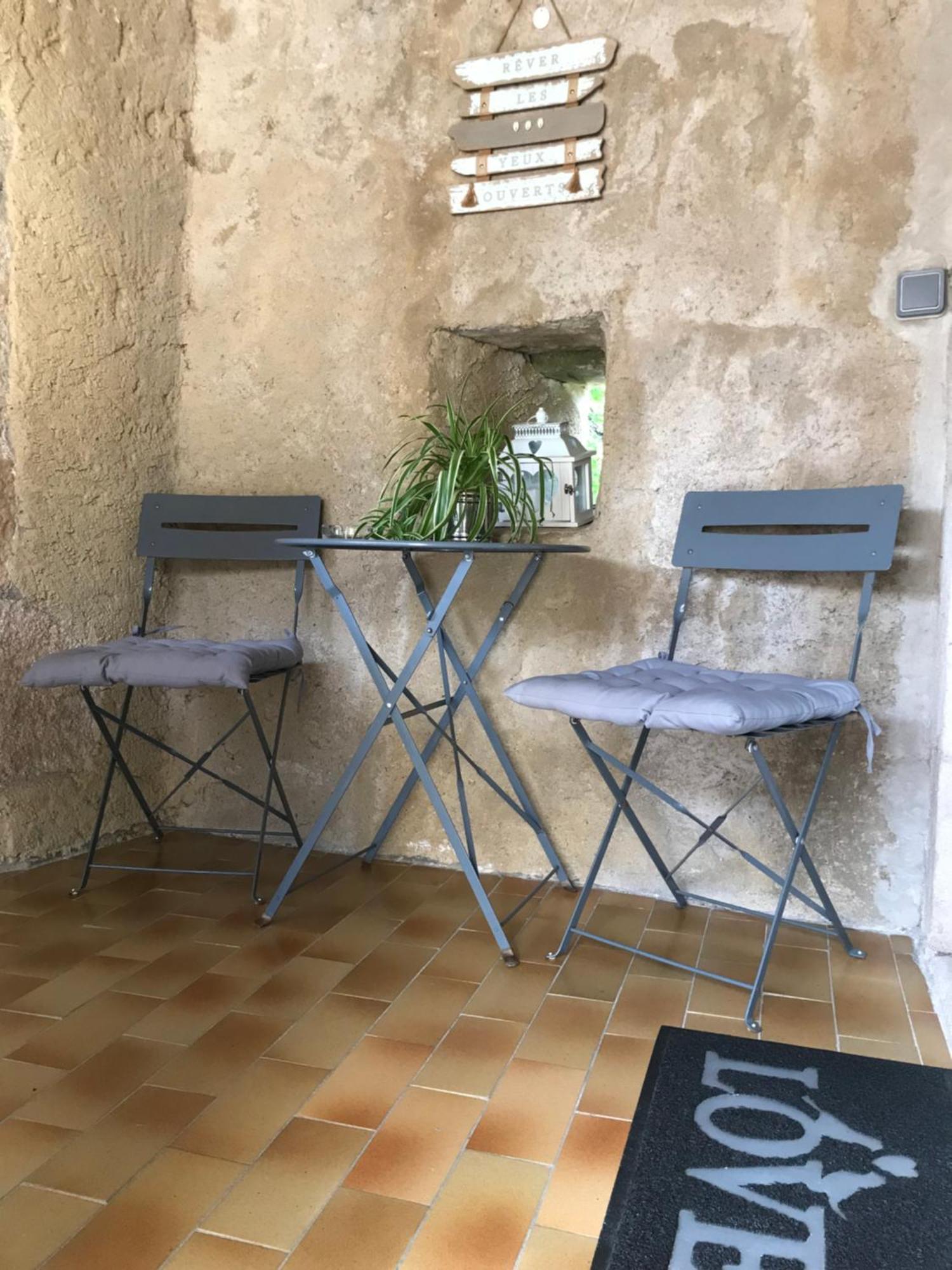 Chambre D'Hote Lavande - Le Soleil Des Cevennes Сен-Жан-дю-Гар Экстерьер фото