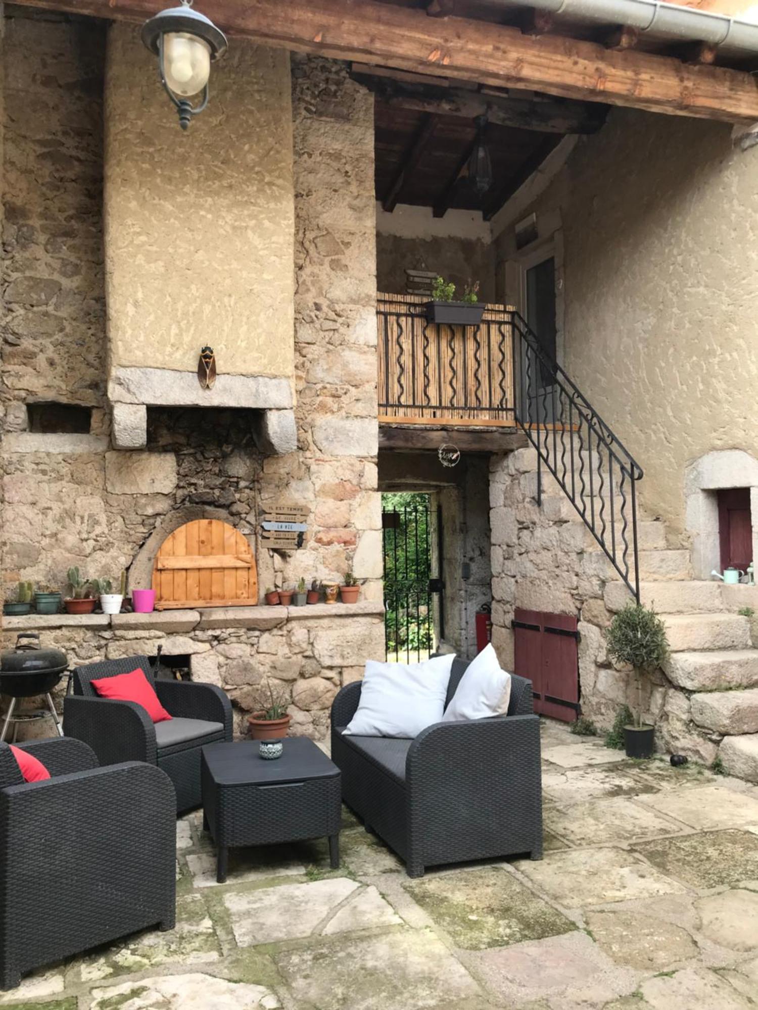 Chambre D'Hote Lavande - Le Soleil Des Cevennes Сен-Жан-дю-Гар Экстерьер фото
